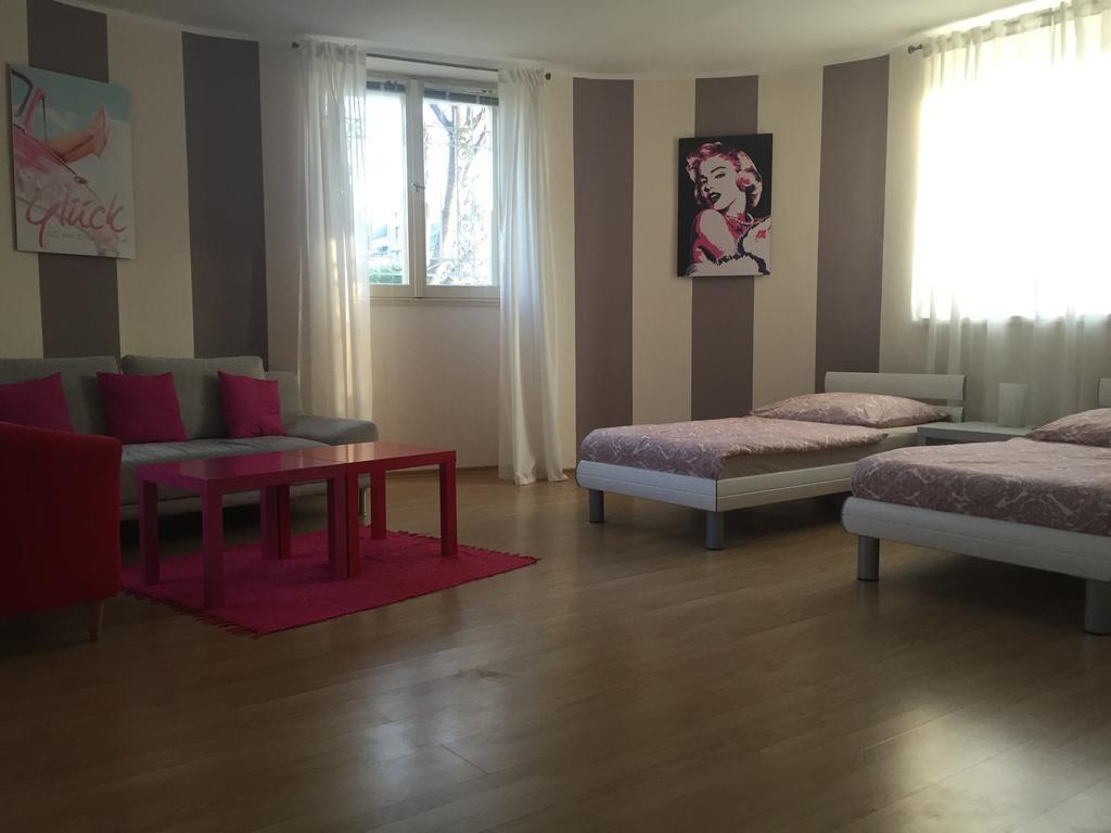 Ela Apartments Берлин Стая снимка